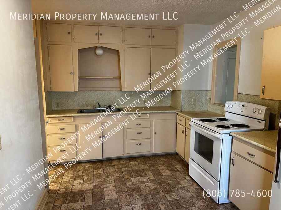 2202 18th St #B - Photo 7 of 16