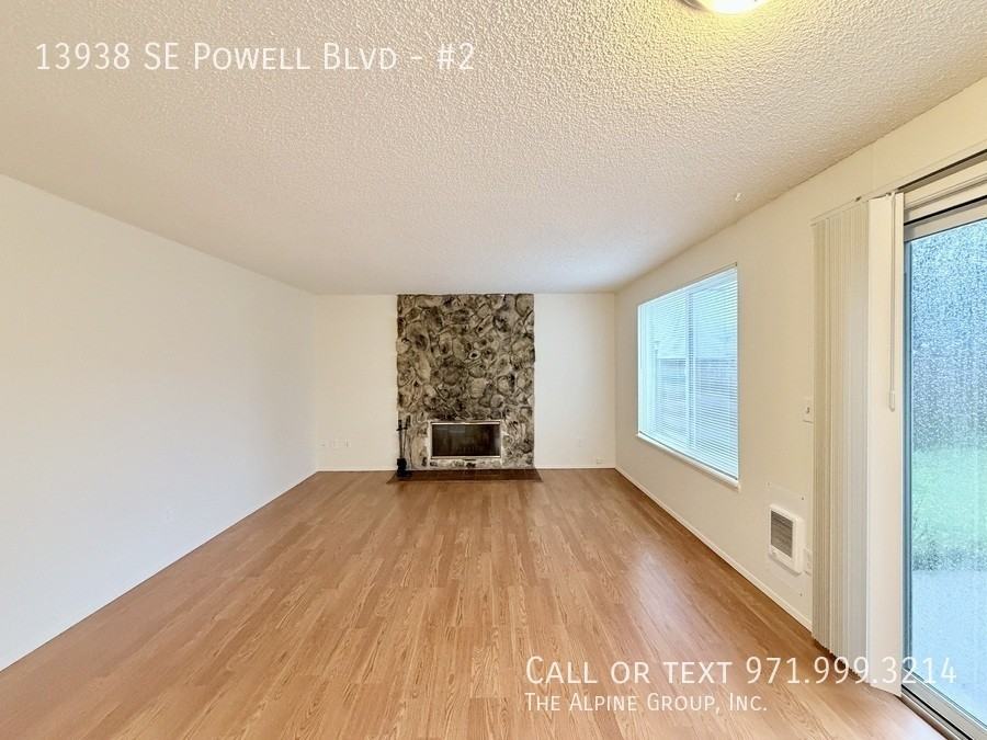 13938 Se Powell Blvd #2 - Photo 7 of 18