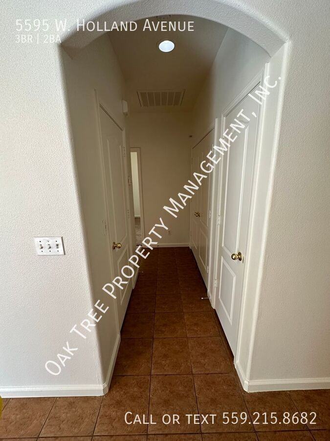 5595 W Holland Ave - Photo 7 of 15