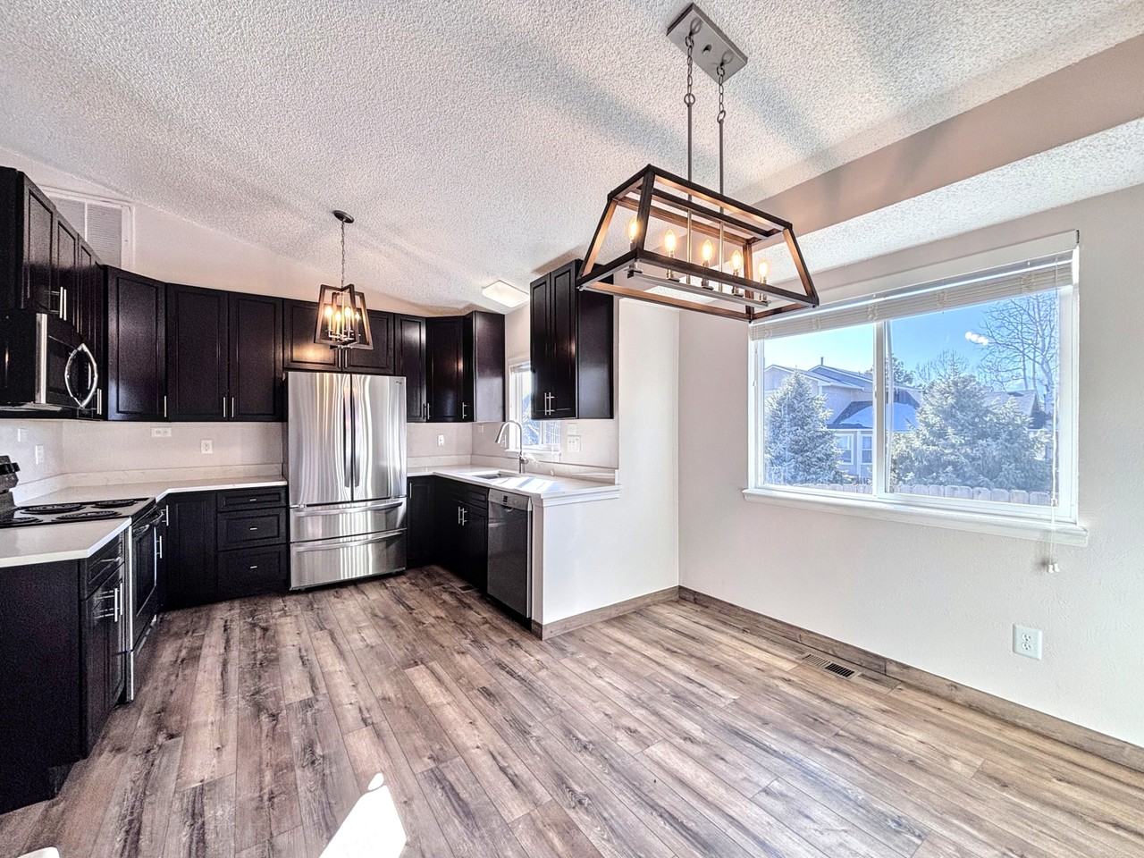 8240 Lythrum Dr - Photo 5 of 19