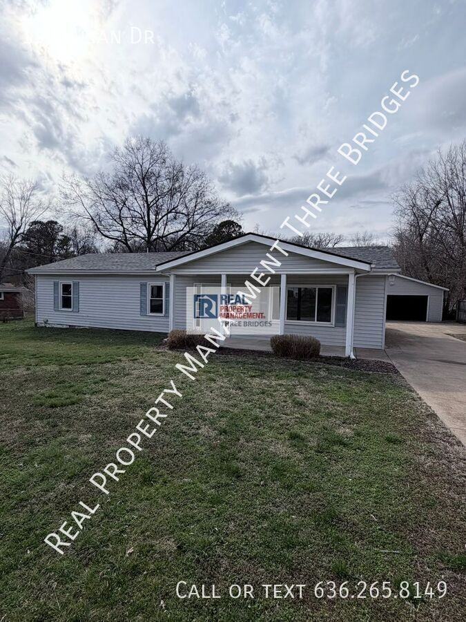 19 Lillian Dr - Photo 3 of 23