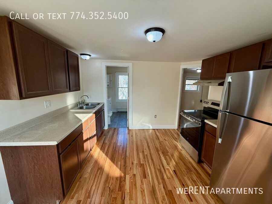 14 Mechanic St #2nd - Photo 4 of 12