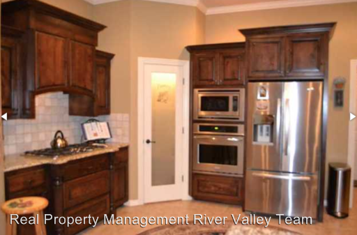 2800 S 87th Dr - Photo 2 of 11