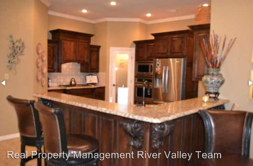 2800 S 87th Dr - Photo 3 of 11