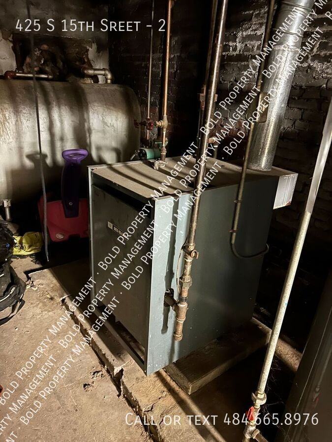 425 S 15th St #2 - Photo 6 of 9