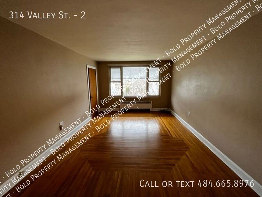 314 Valley St #2 - Photo 6 of 6