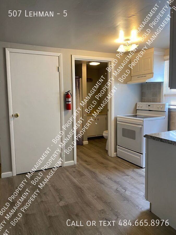 507 Lehman St #5 - Photo 3 of 9