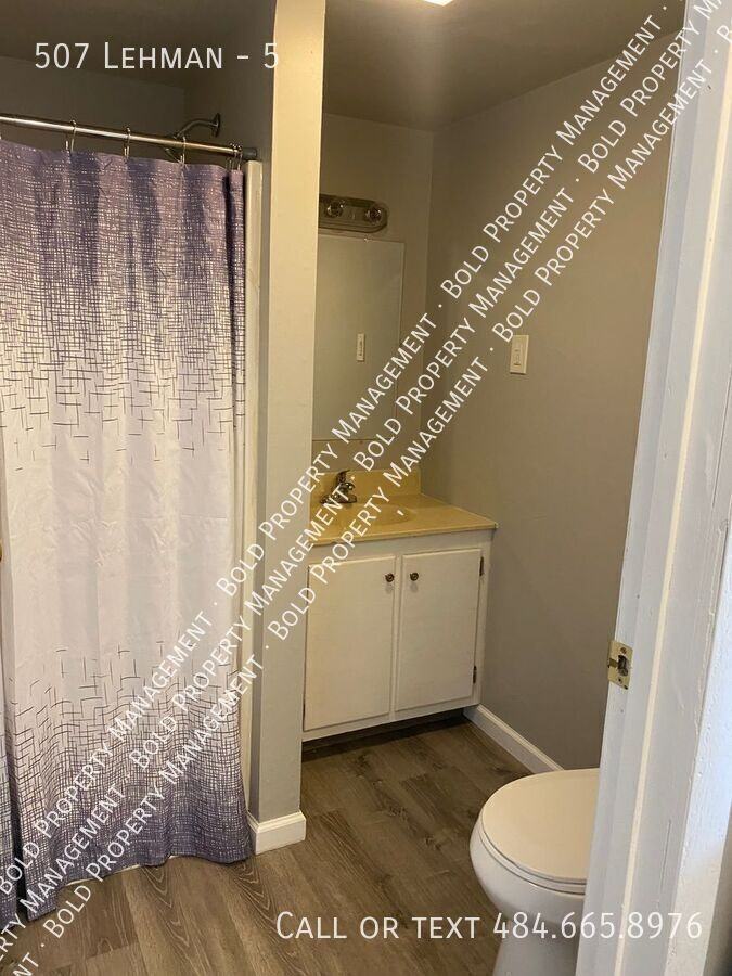 507 Lehman St #5 - Photo 4 of 9