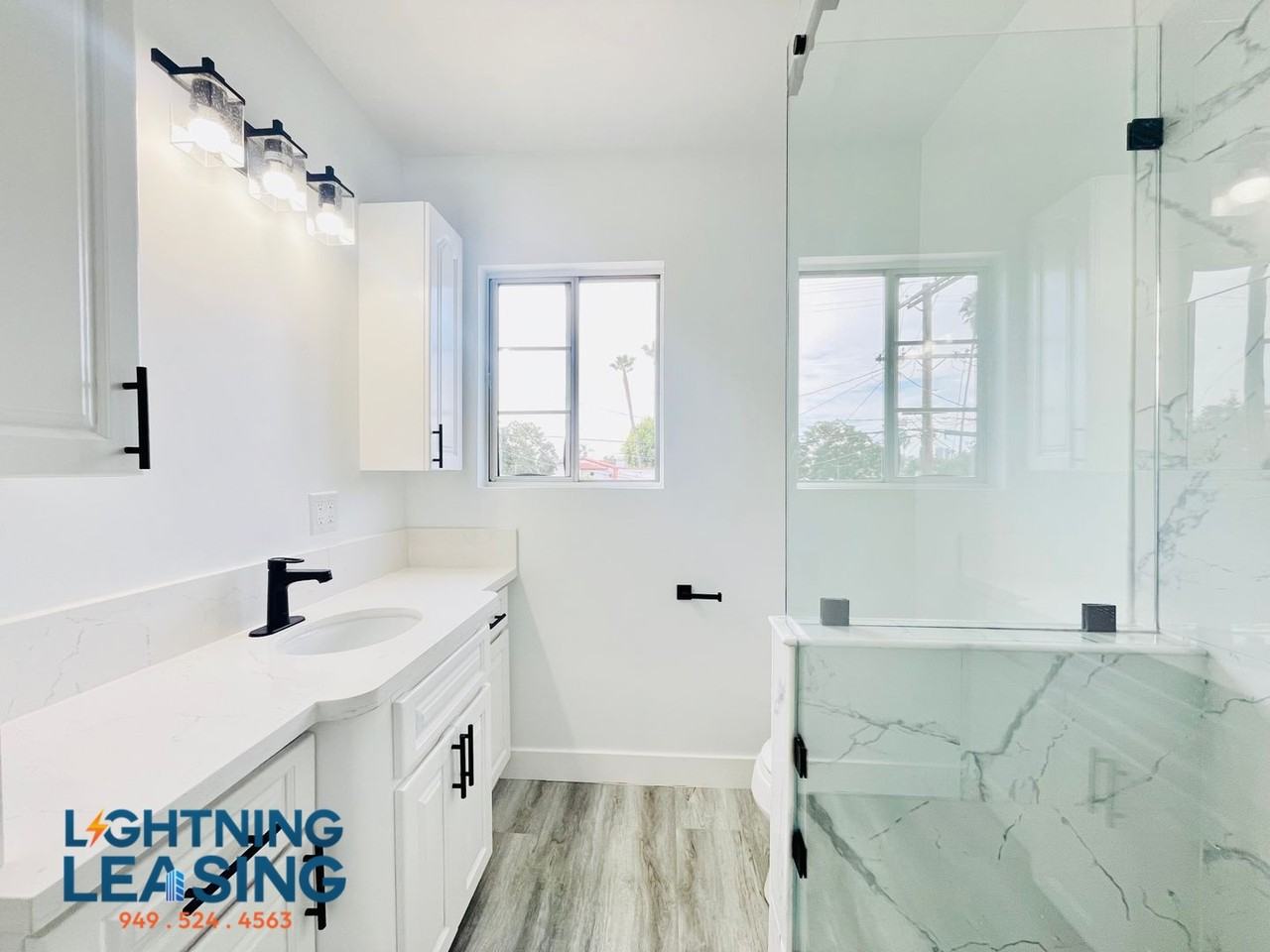 440 1/2 N Hayworth Ave #439-1-2 - Photo 7 of 12