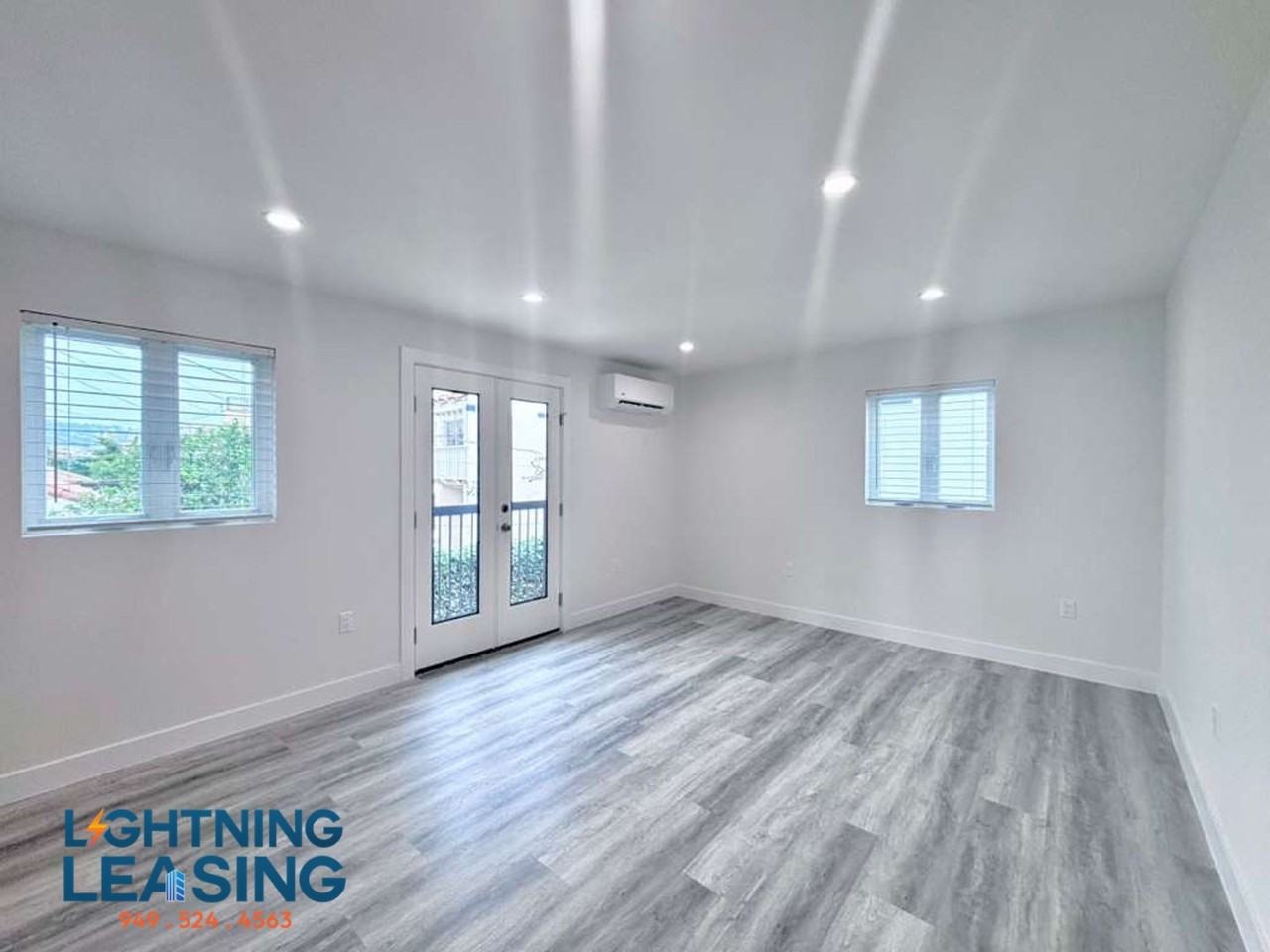 316 N Detroit St #313D - Photo 2 of 15