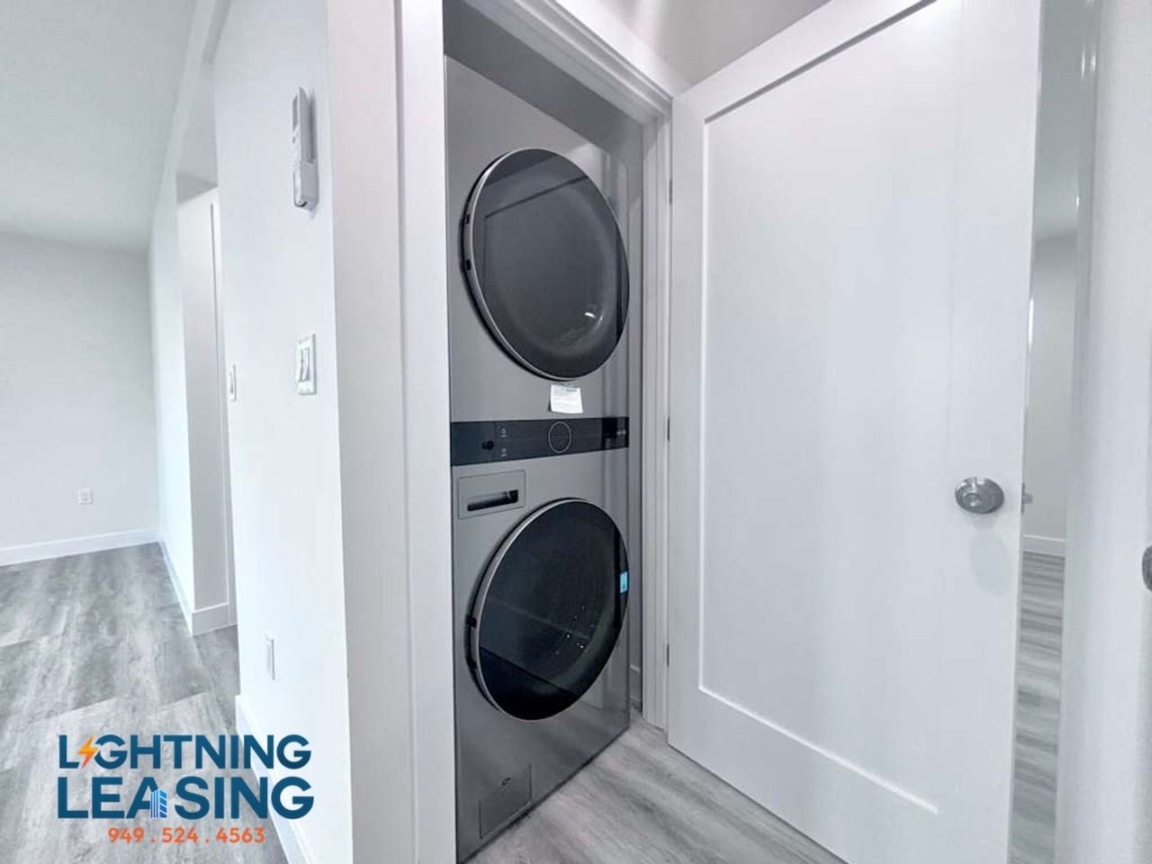 316 N Detroit St #313D - Photo 3 of 15