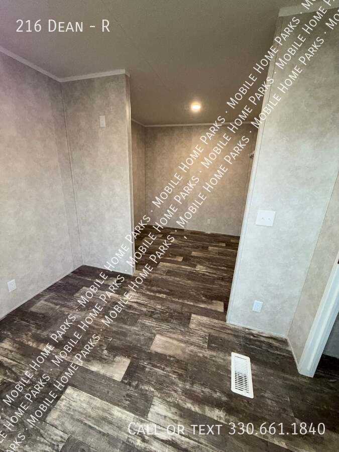 216 Dean Dr #R - Photo 3 of 18