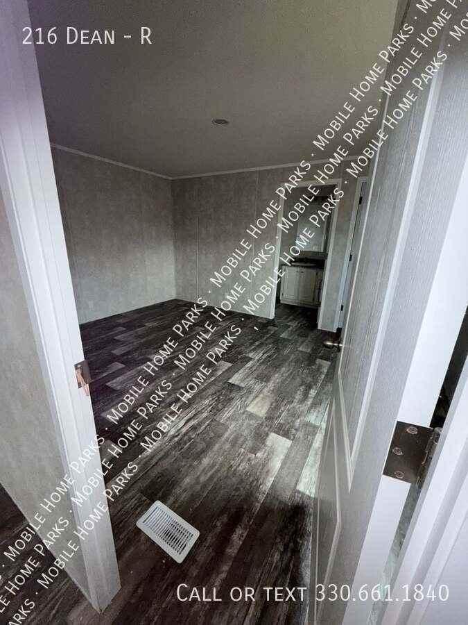 216 Dean Dr #R - Photo 5 of 18