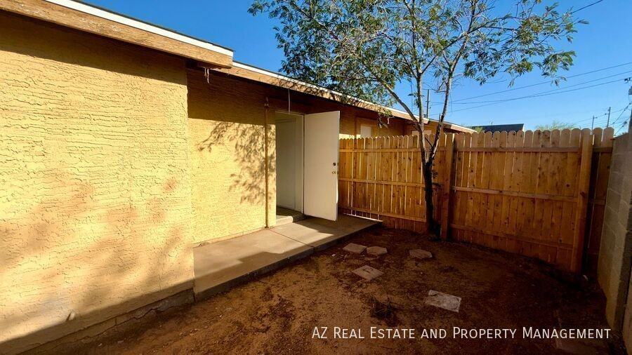 1235 E Taylor St #2 - Photo 7 of 20