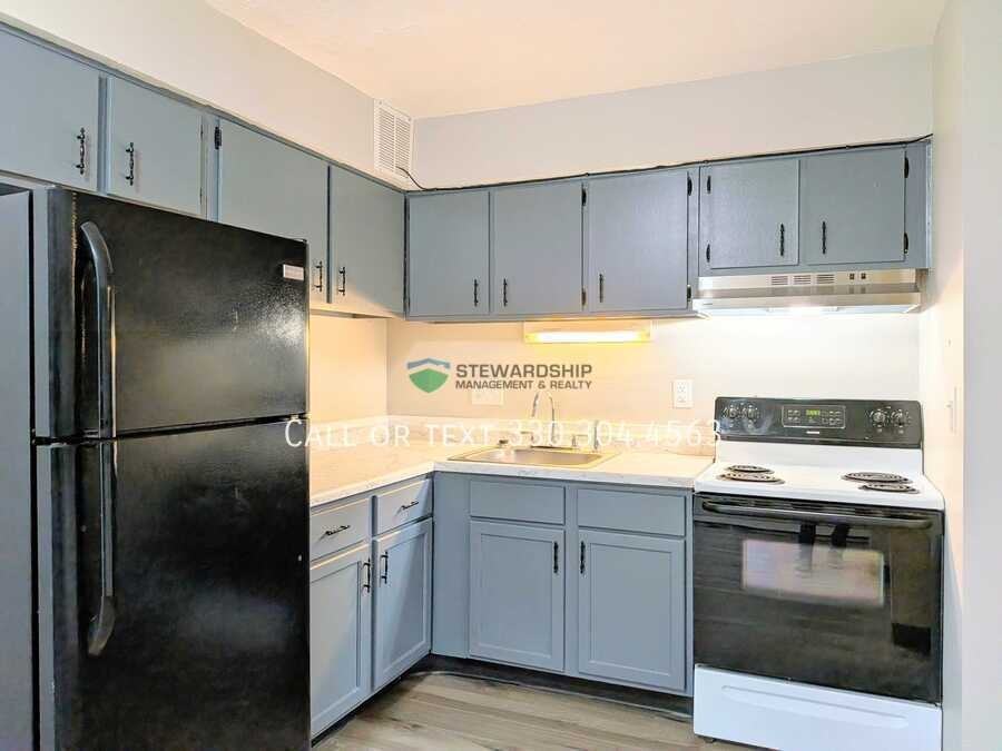 234 Engadine Ct Sw #B3