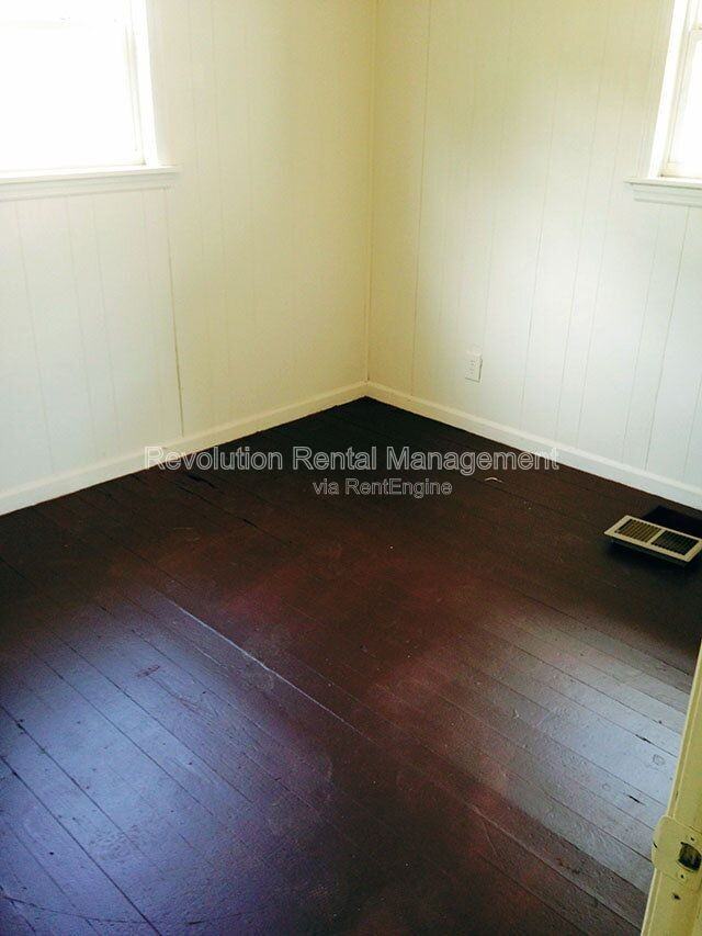 721 English St #A - Photo 4 of 6