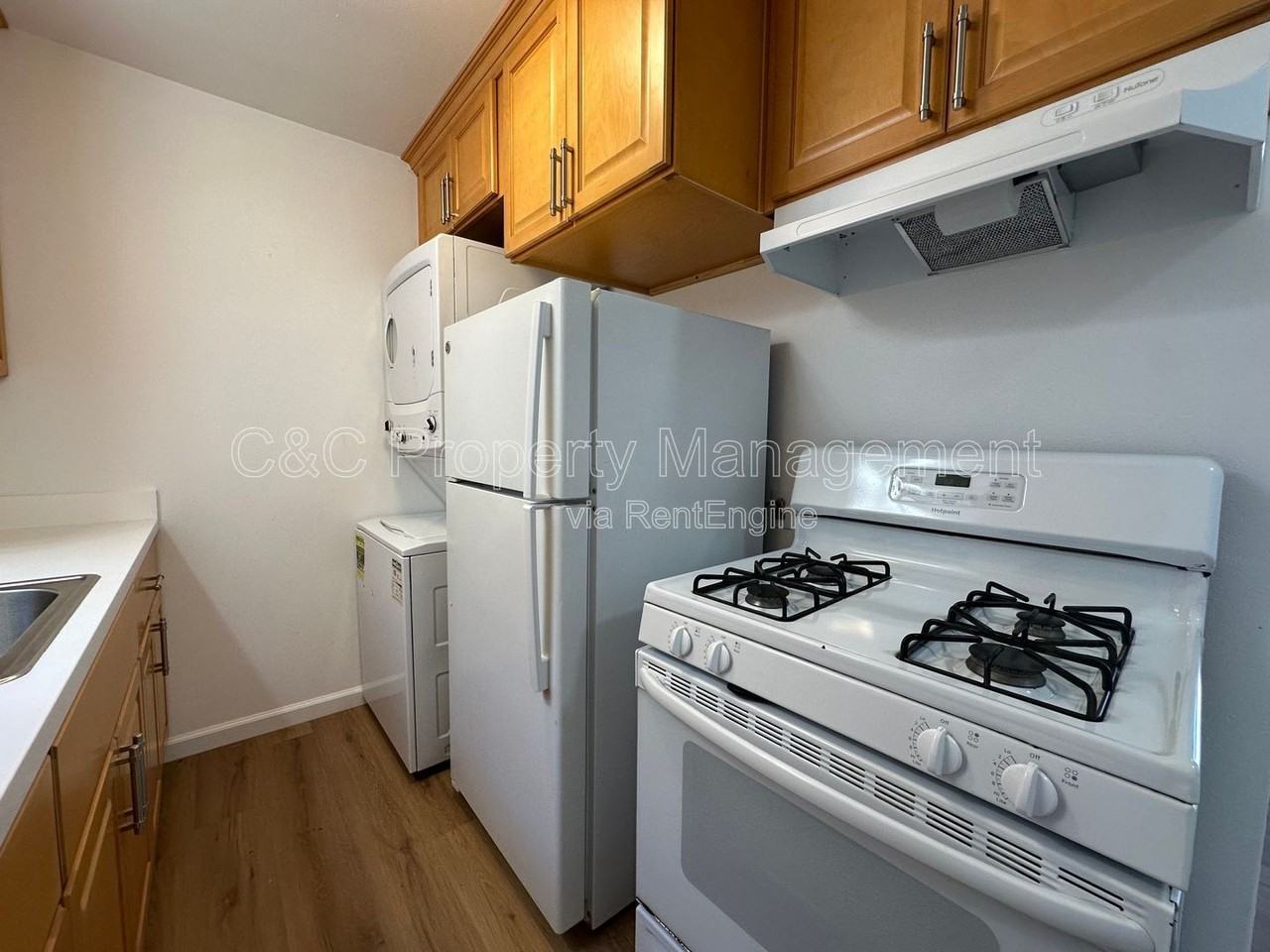 922 Lupin Dr #2 - Photo 2 of 7