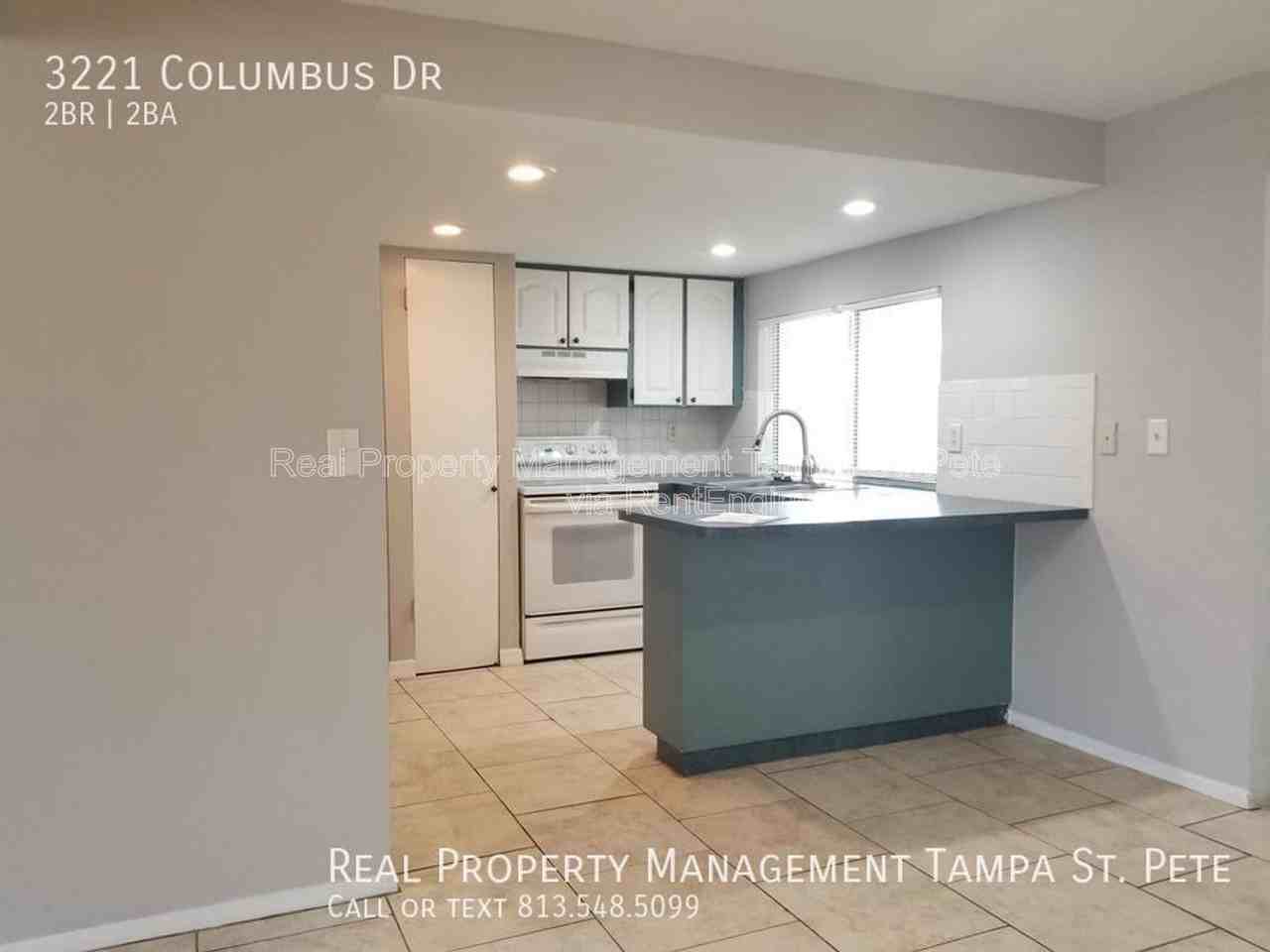 3221 Columbus Dr - Photo 6 of 23