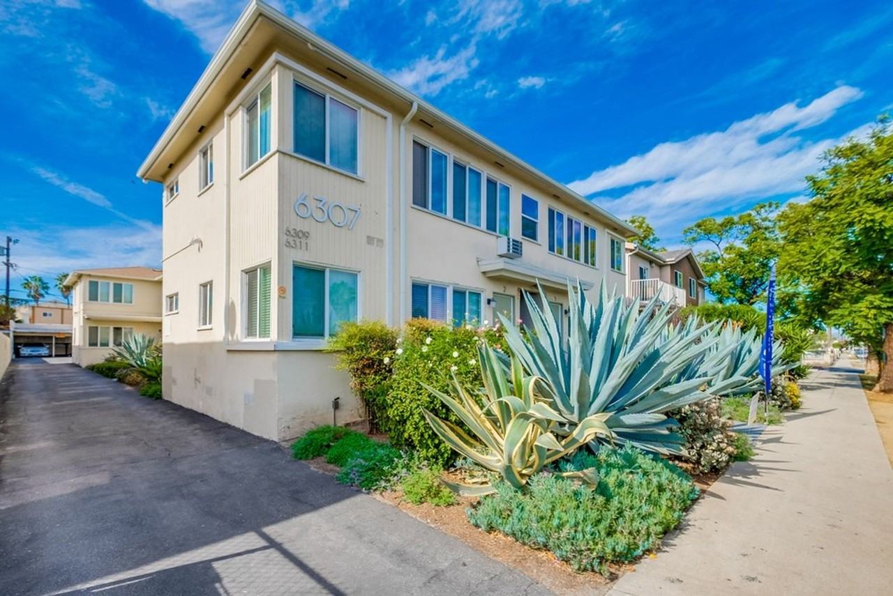 6309 8th Ave #04 - Photo 2 of 12