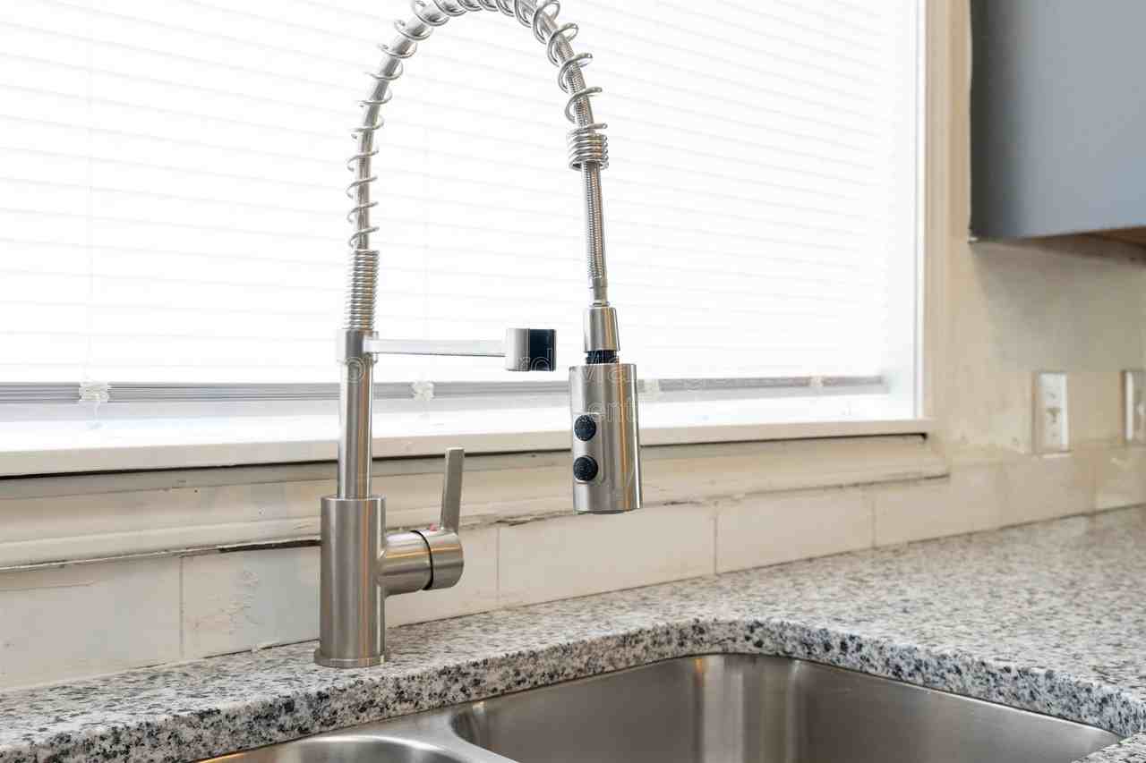 1700 N Harvard Ave #1 - Photo 5 of 31