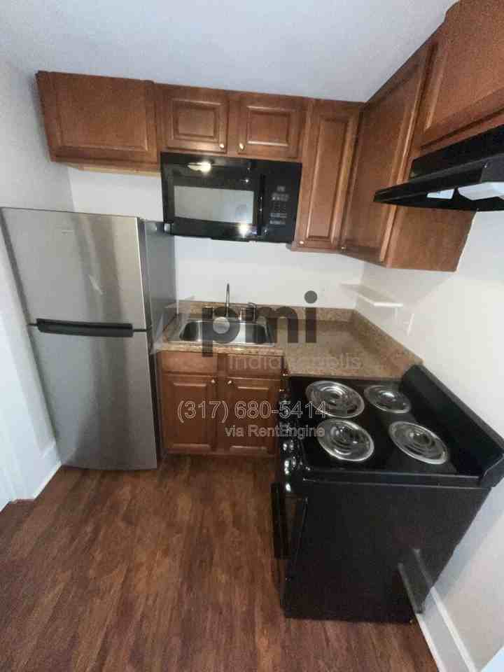 830 N Alabama St #7 - Photo 3 of 22