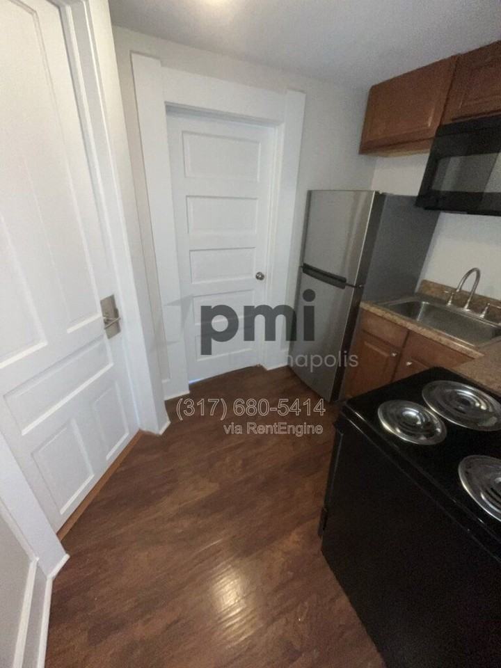 830 N Alabama St #7 - Photo 5 of 22