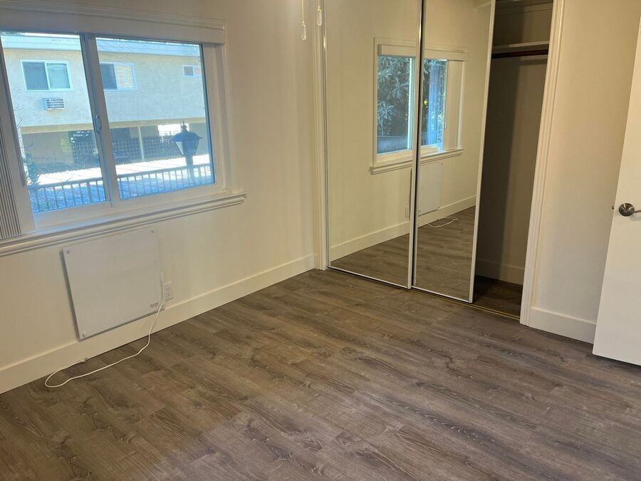 241 Lafayette Cir #19 - Photo 7 of 19