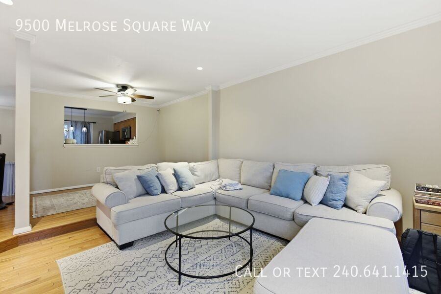 9500 Melrose Square Way - Photo 6 of 36