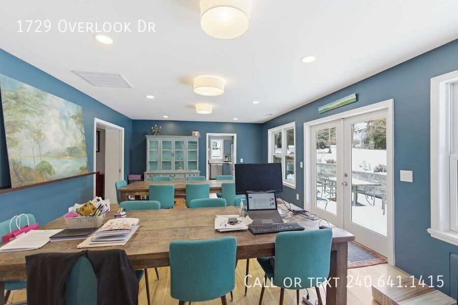 1729 Overlook Dr - Photo 2 of 33