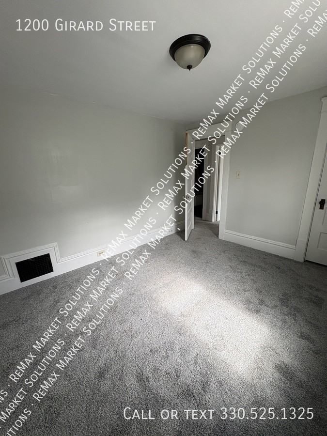 1200 Girard St - Photo 7 of 16