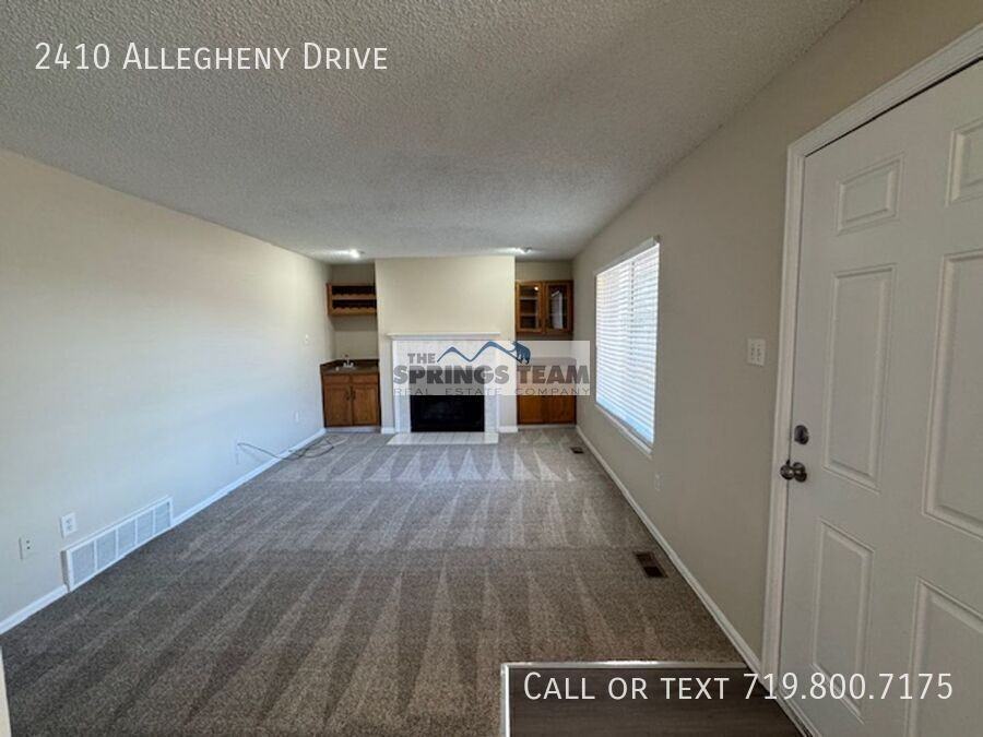 2410 Allegheny Dr - Photo 3 of 21