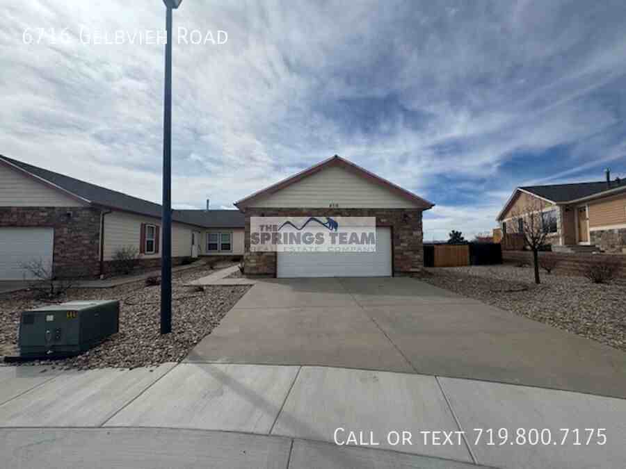 6716 Gelbvieh Rd - Photo 2 of 20