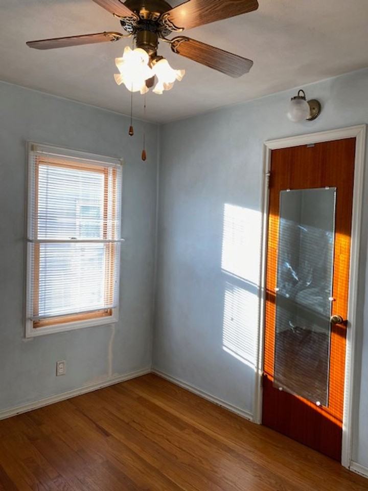 2209 Manley Avenue - Photo 7 of 15