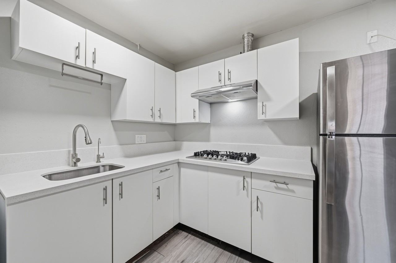 3025 North 32nd Street #49 - Photo 6 of 19