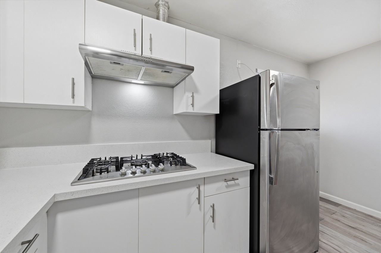 3025 North 32nd Street #49 - Photo 7 of 19