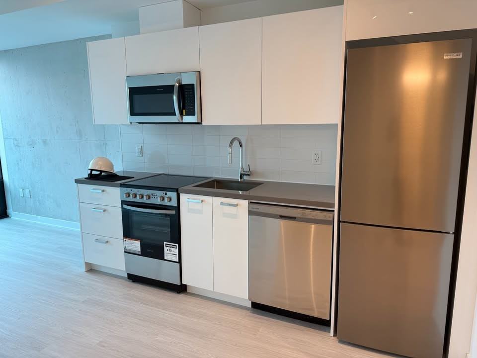 284 King Street East #1201 - Photo 2 of 7