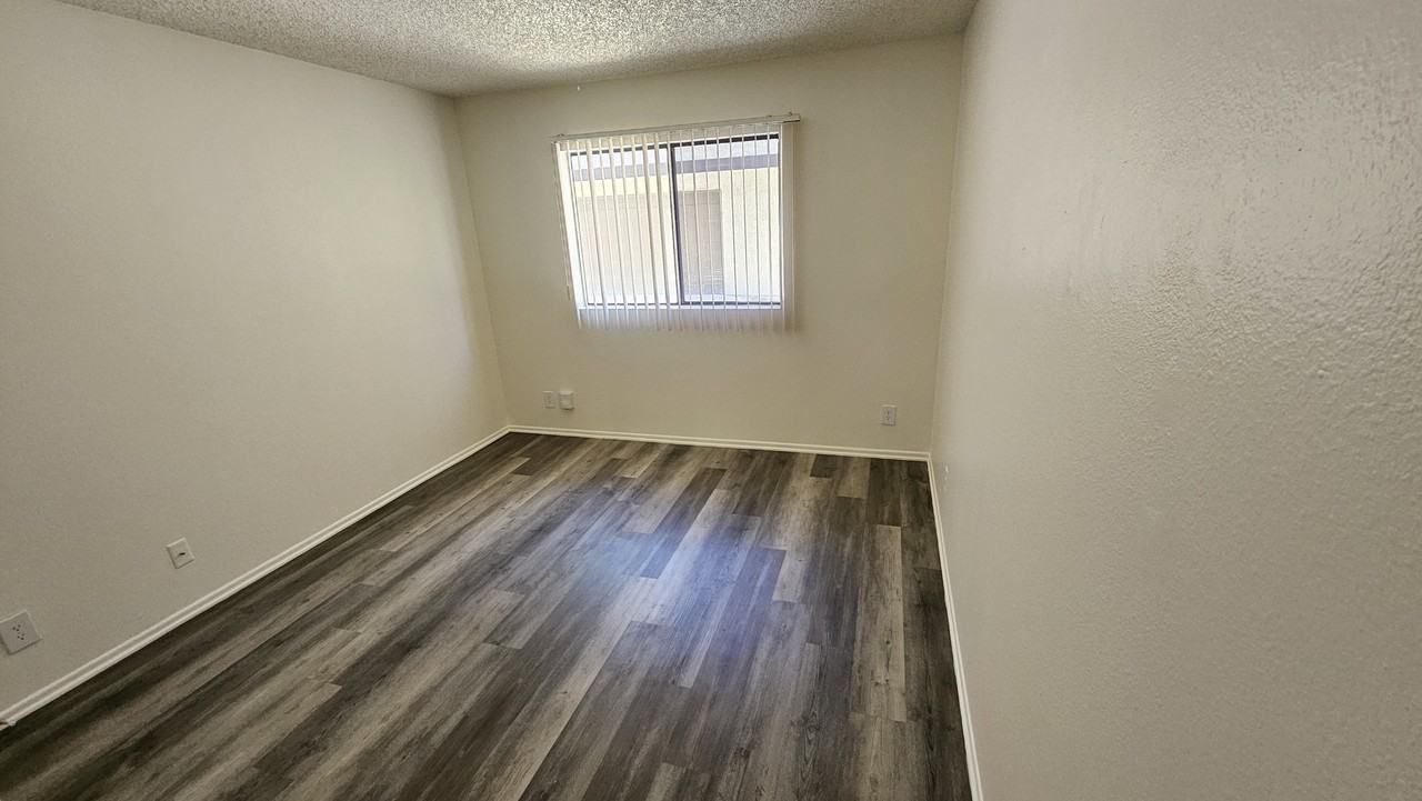 2241 Florencita Ave #E - Photo 6 of 22