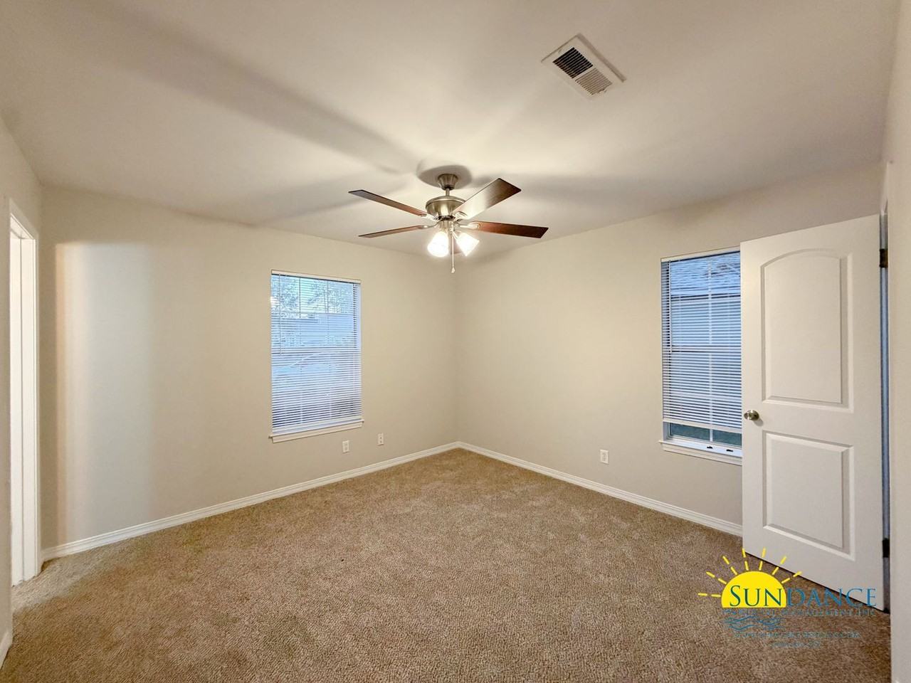 2720 Willow Grove Ln - Photo 7 of 17