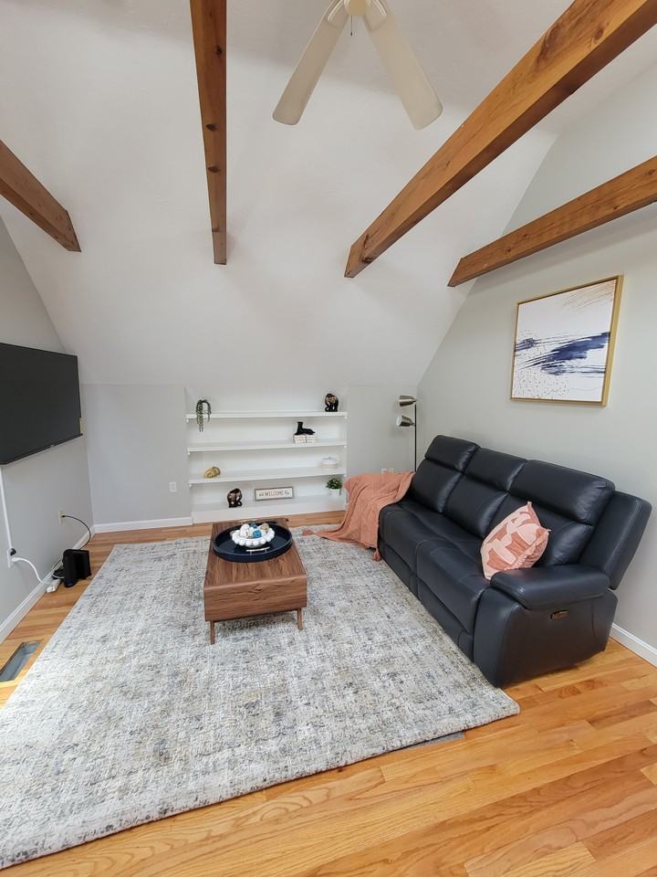 84 South Street - Photo 3 of 13