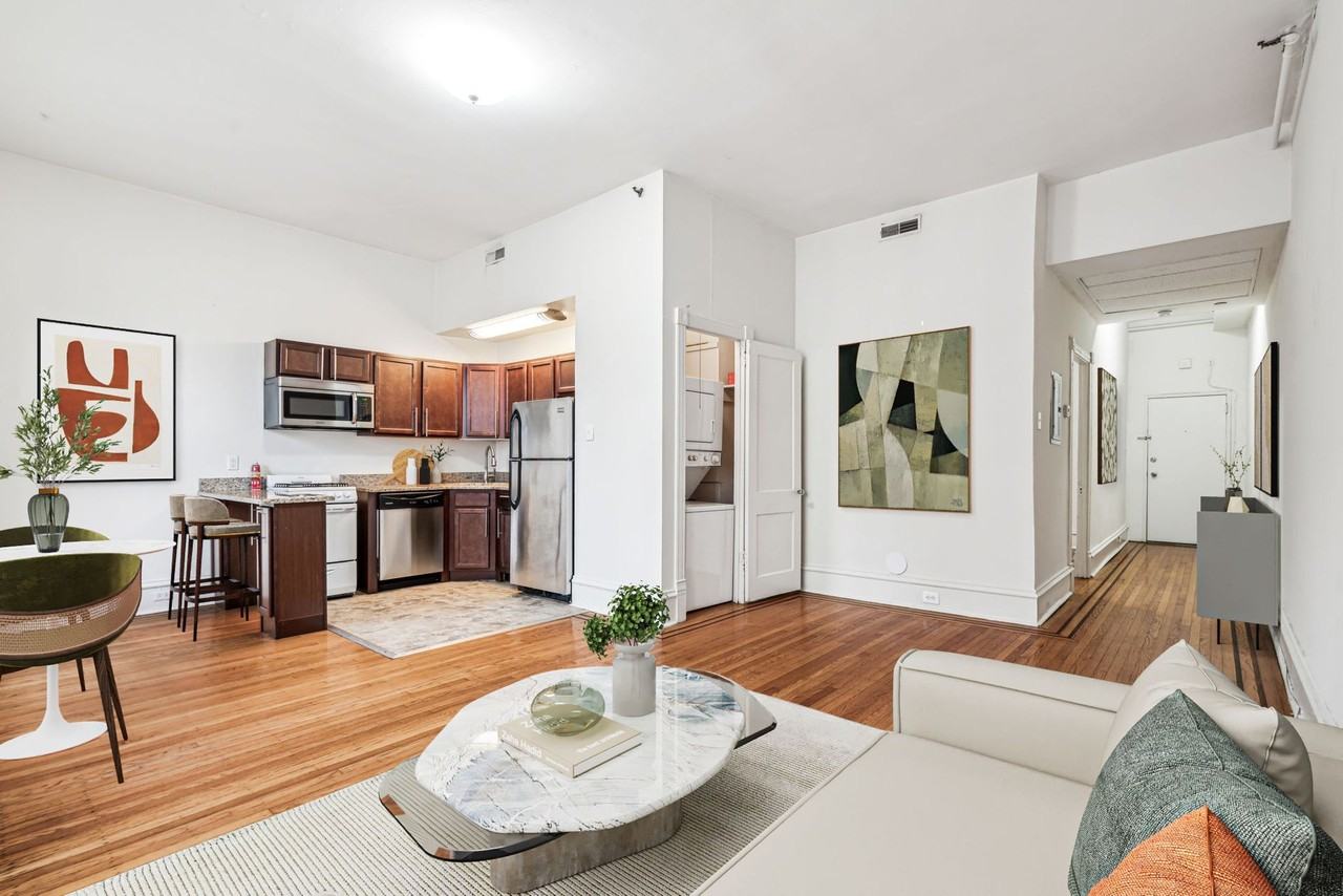 The Newport - Photo 2 of 9