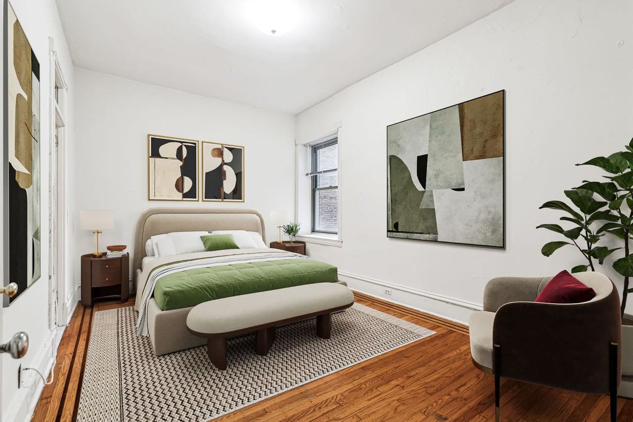 The Newport - Photo 3 of 9