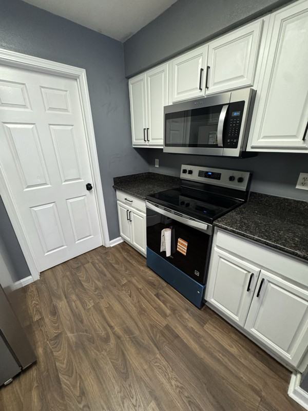 4017 Jupiter Dr - Photo 6 of 15