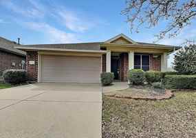 featured image of 533 Hickory Ln