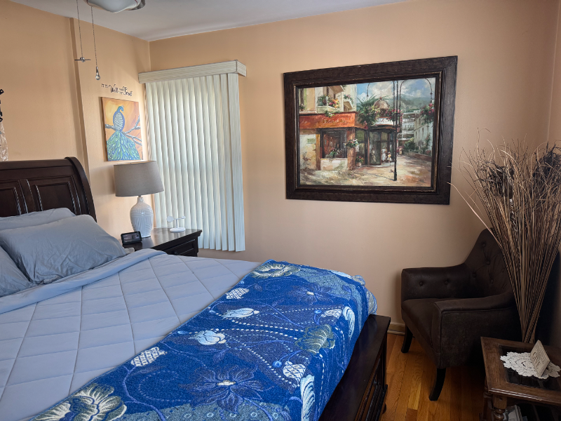 20455 Strathmoor St - Photo 6 of 19