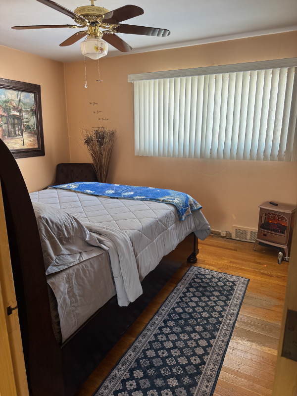 20455 Strathmoor St - Photo 7 of 19