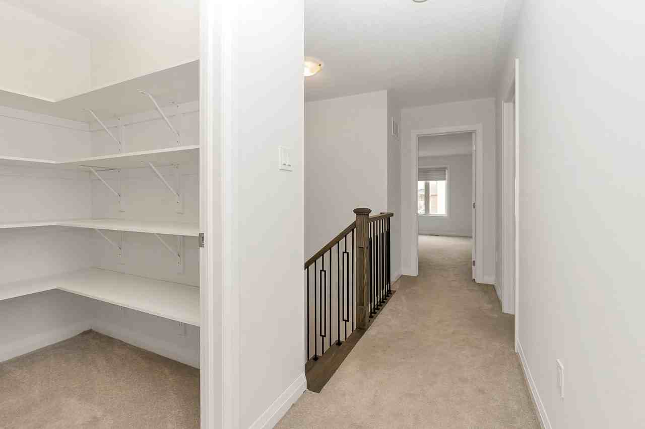 1372 Harrington St - Photo 7 of 39