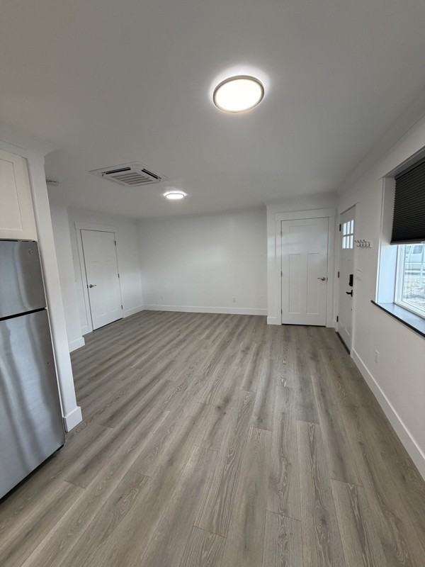 205 1st Ave - Photo 2 of 9