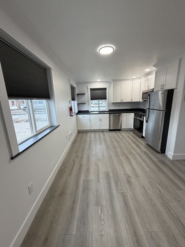 205 1st Ave - Photo 3 of 9