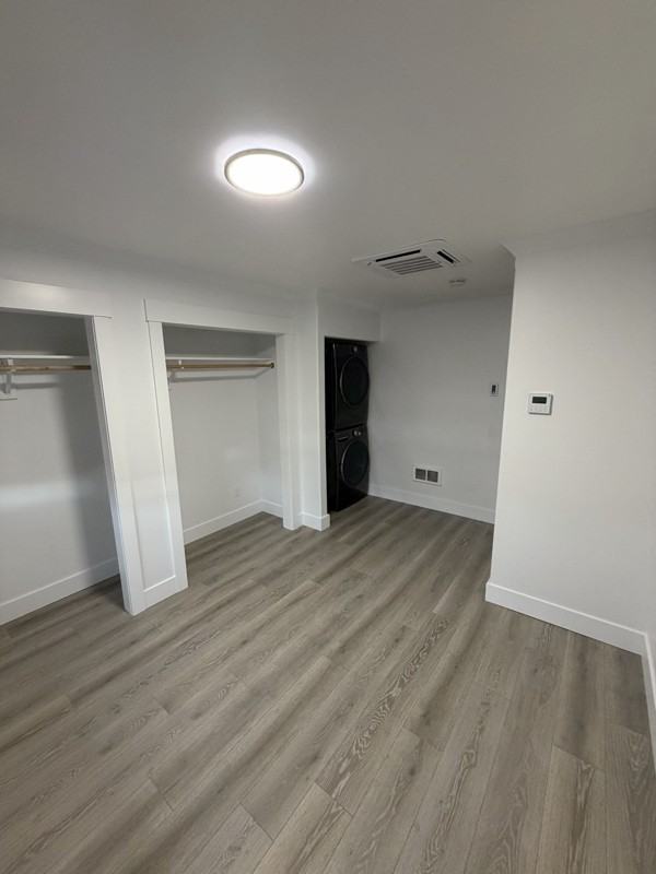 205 1st Ave - Photo 5 of 9