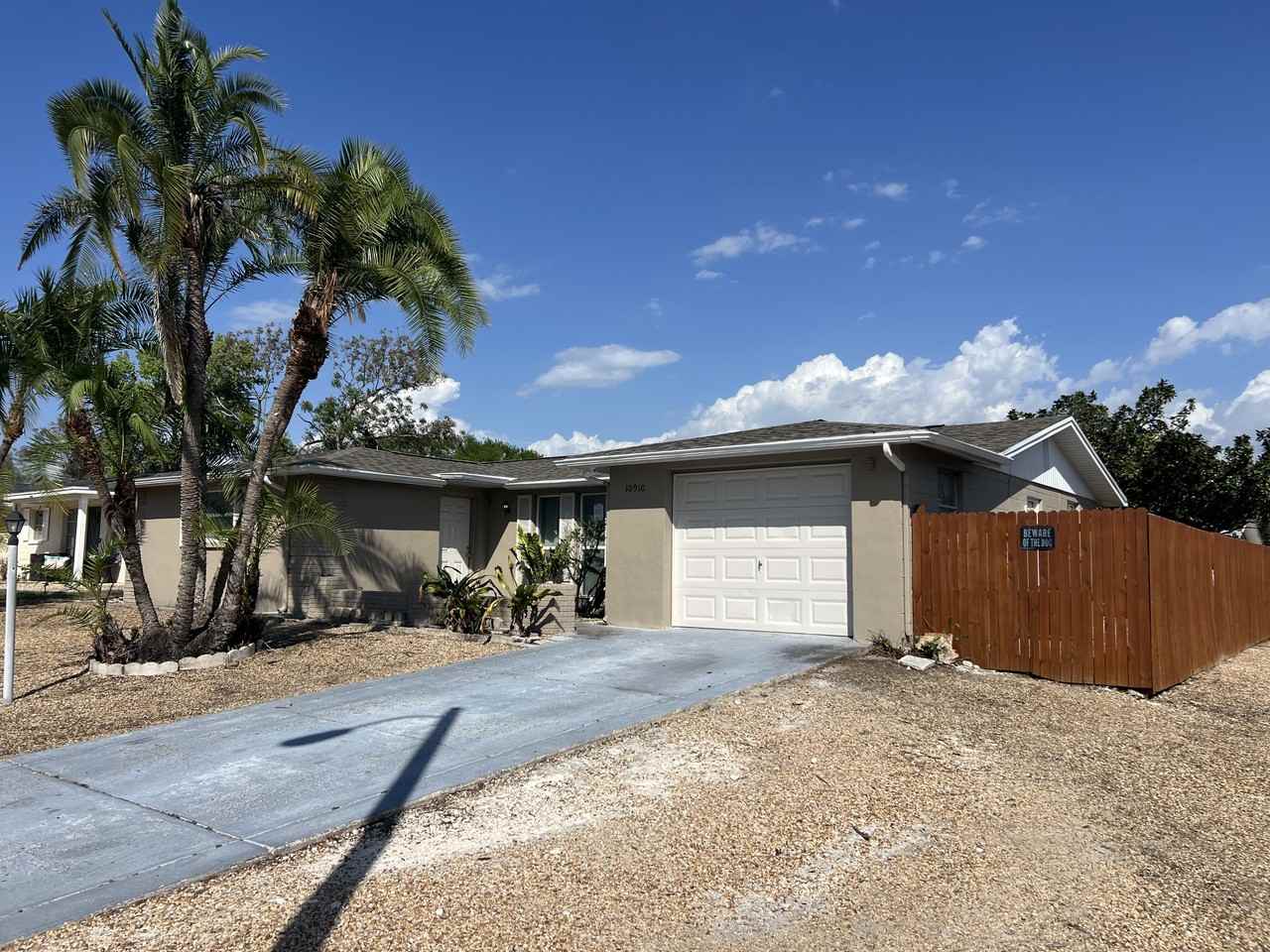 10910 Rexdale Ave - Photo 2 of 19